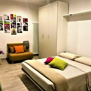 Casa Caldarese Appartamento Bologna