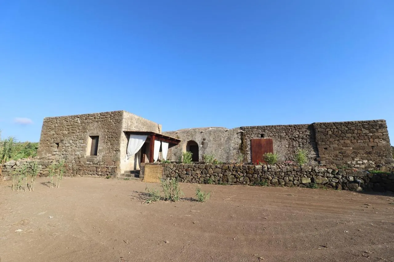 Bent El Rhia Dammusi Villa San Michele  San Michele (Pantelleria)